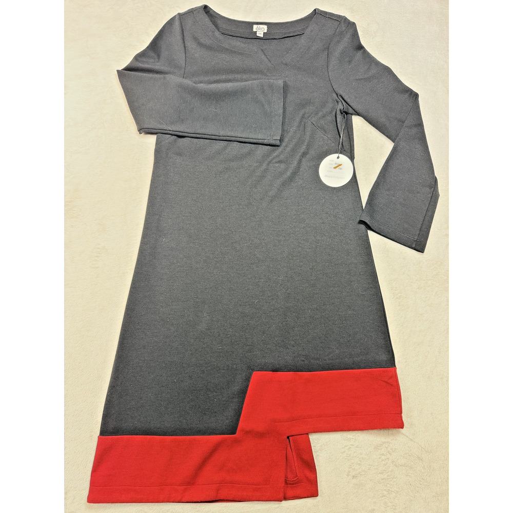 Eka Clothing Colorblock Shift Dress Medium NWT Charcoal Gray Red Mod Open Front